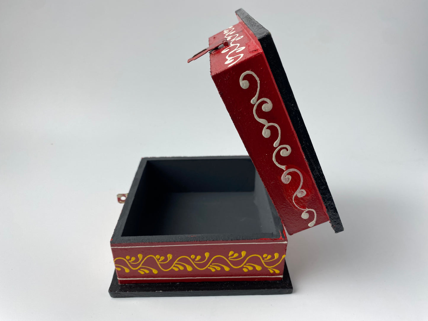 Traditonal box hamdpainted