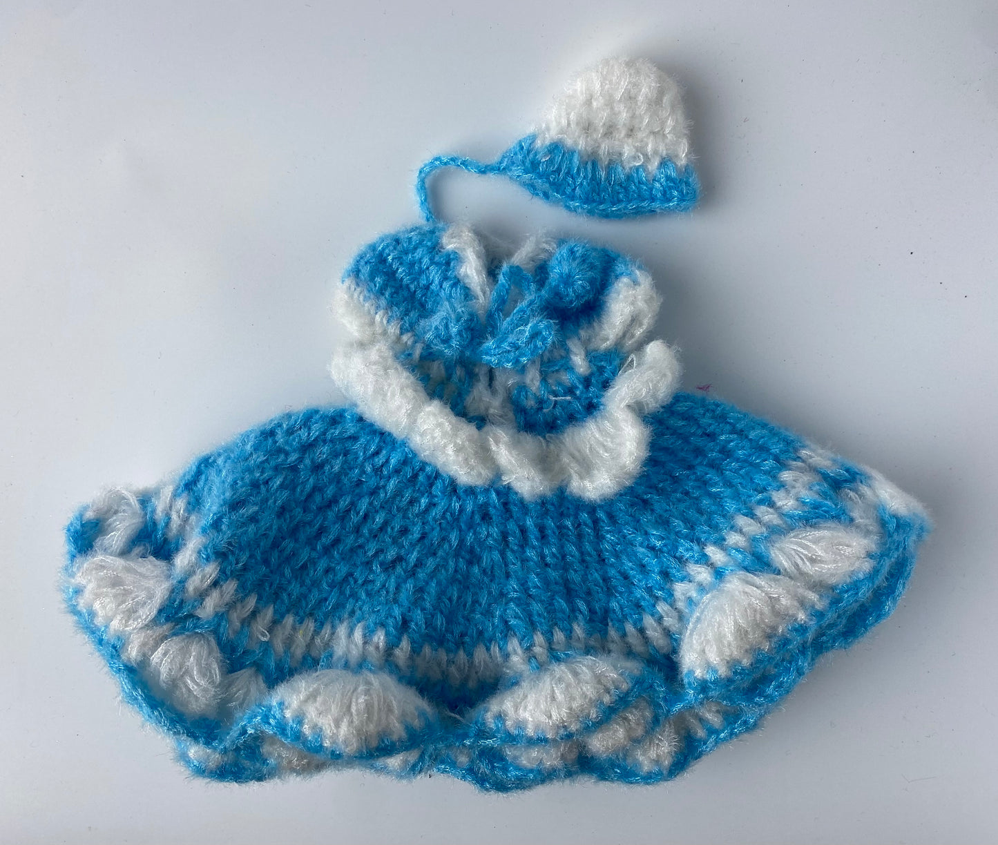 Woolen dress for 6-7 no Laddoo gopal