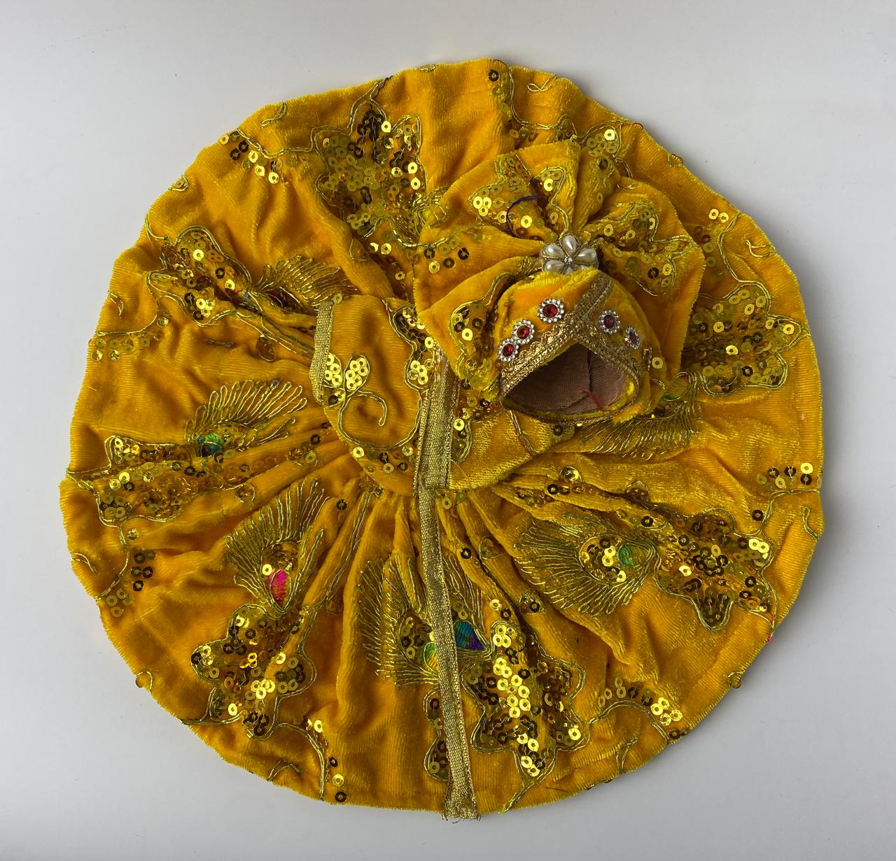 Yellow velvet for winter