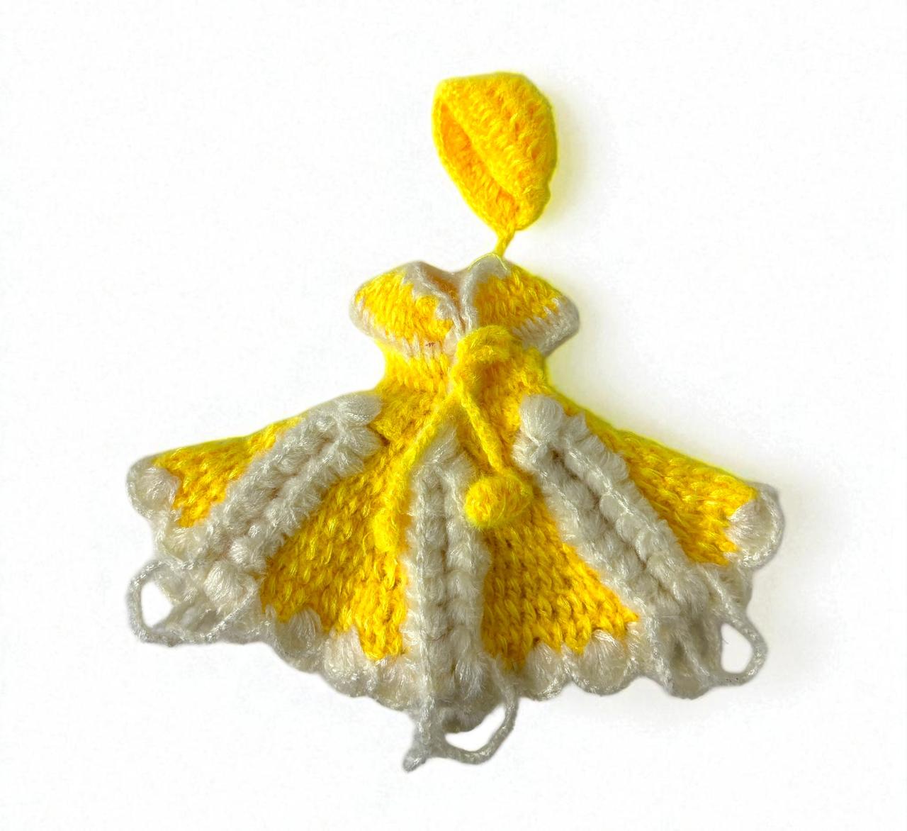 Woolen dress for 5 no Laddoo gopal