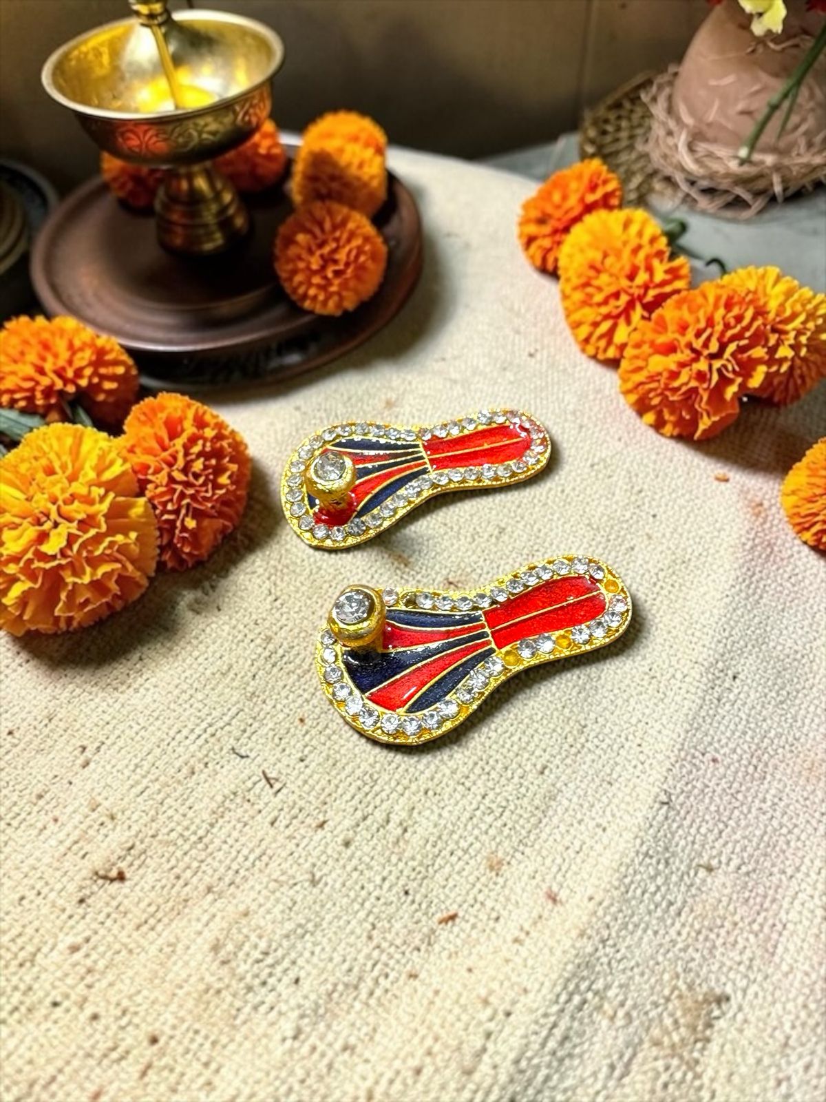 Charan/Khadu for Laddoo Gopal