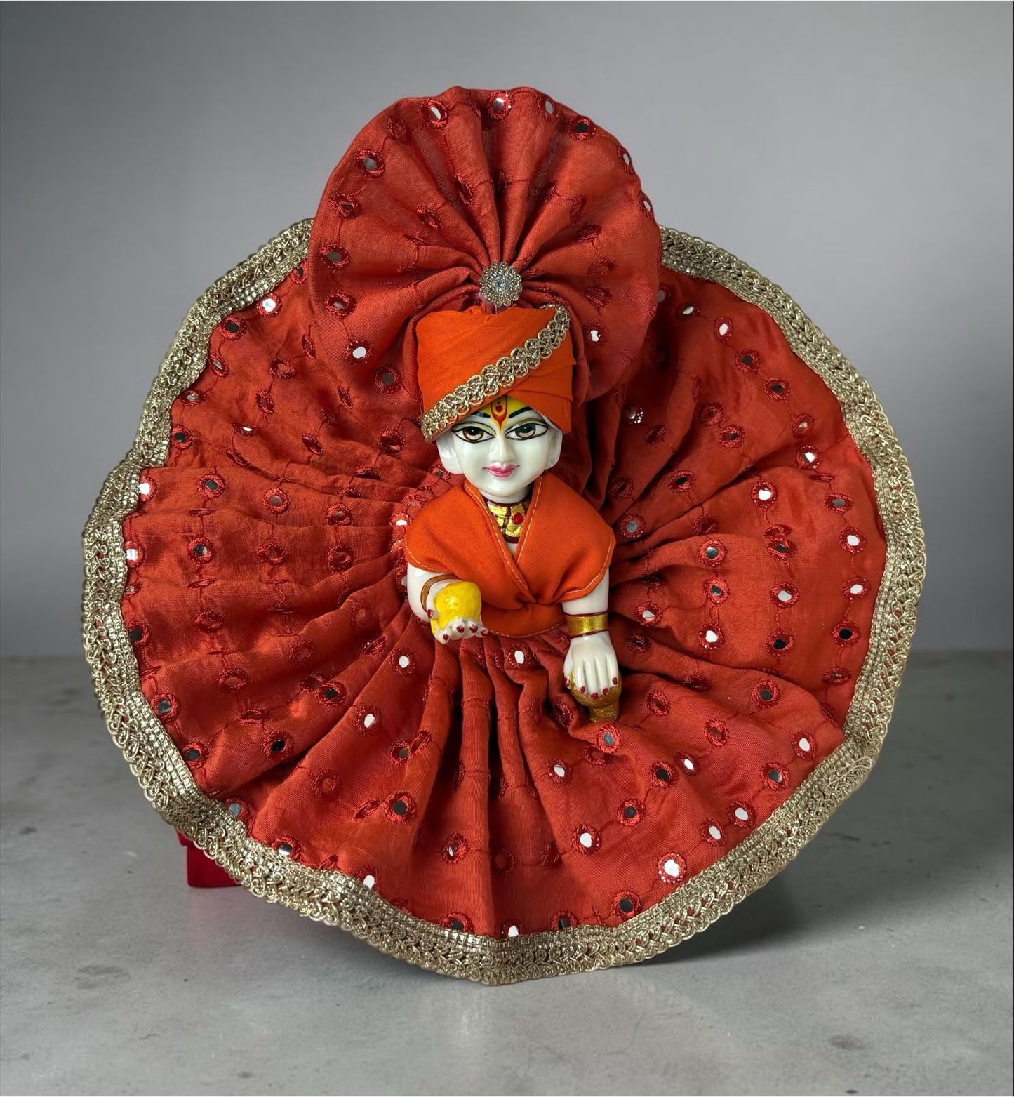 Raj Kesari Poshak