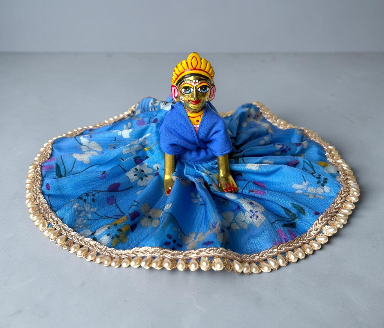 Neelam Shringar poshak for Radharani