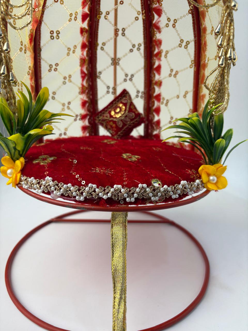 Hanging jhoola for Laddoo Gopal