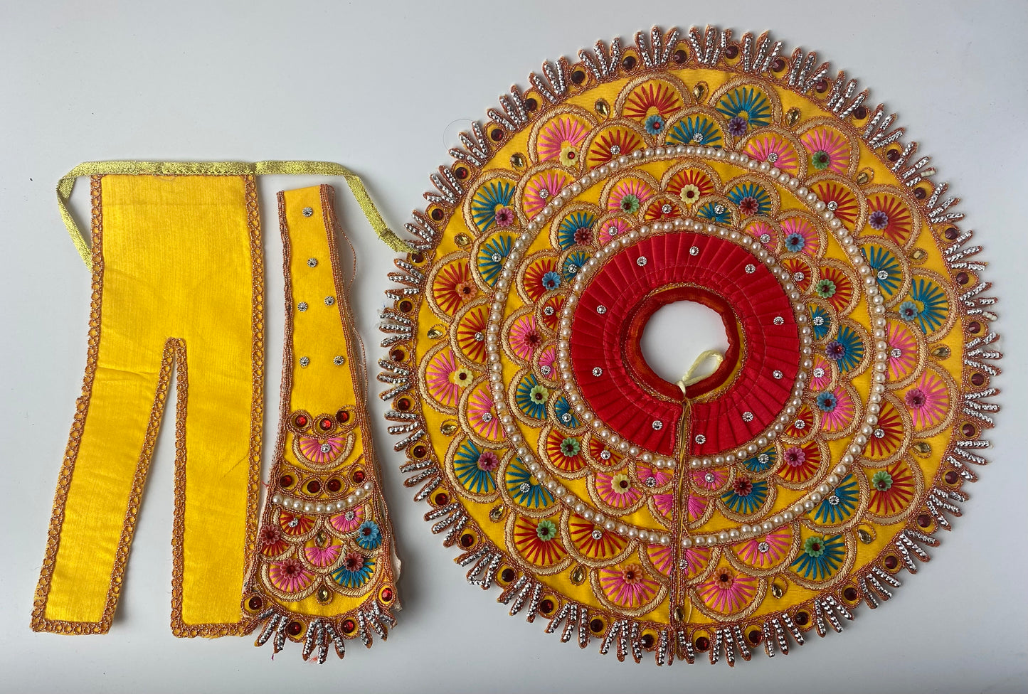 Poshak for 5 no Laddoo gopal