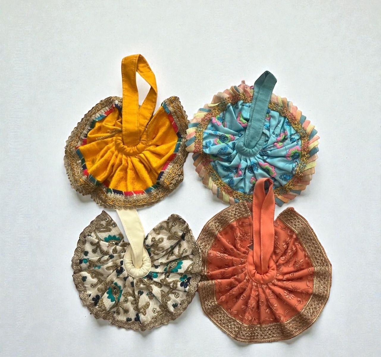 3 no dress (Set of 4)