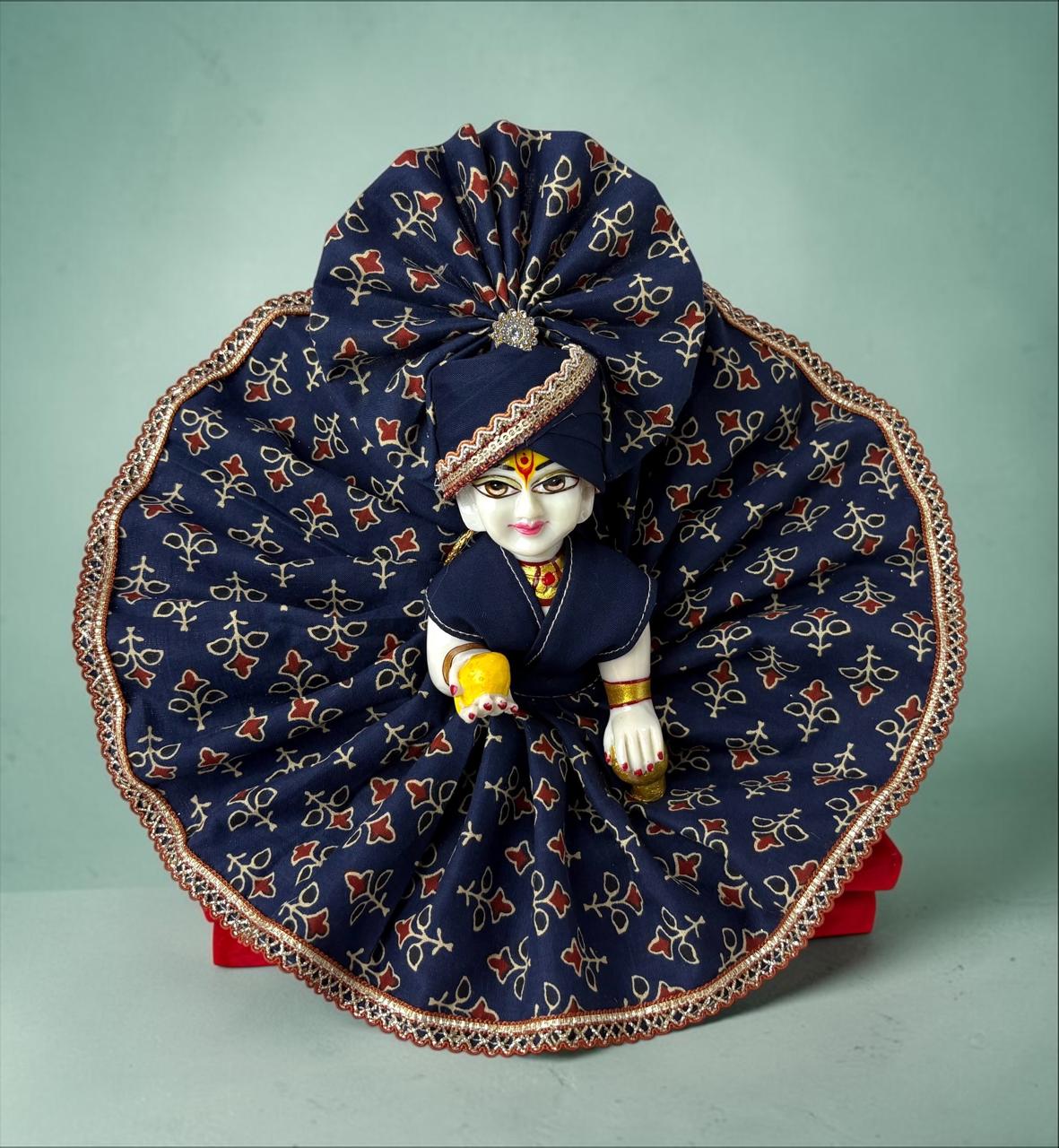 Madan Mohan Poshak for Laddoo Gopal