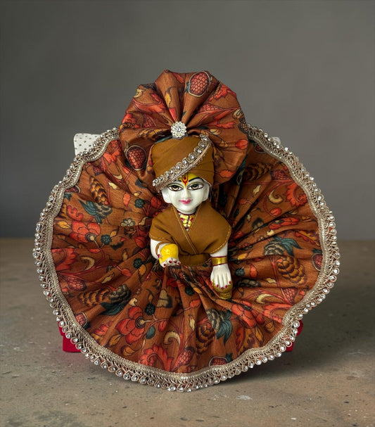 Shahi Kasturi Poshak