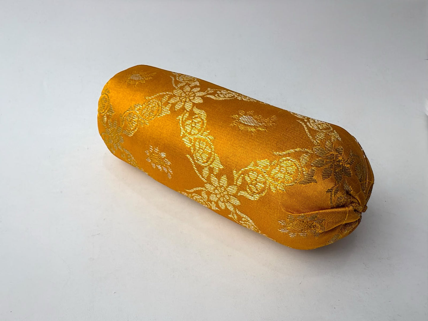 Yellow silk Pillow set