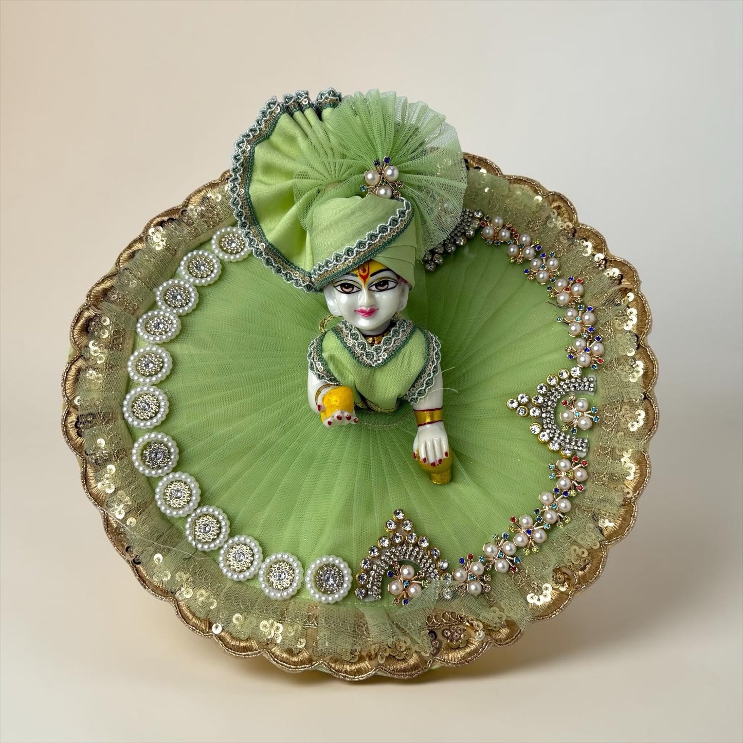 Pista Vaibhav Shringar Poshak
