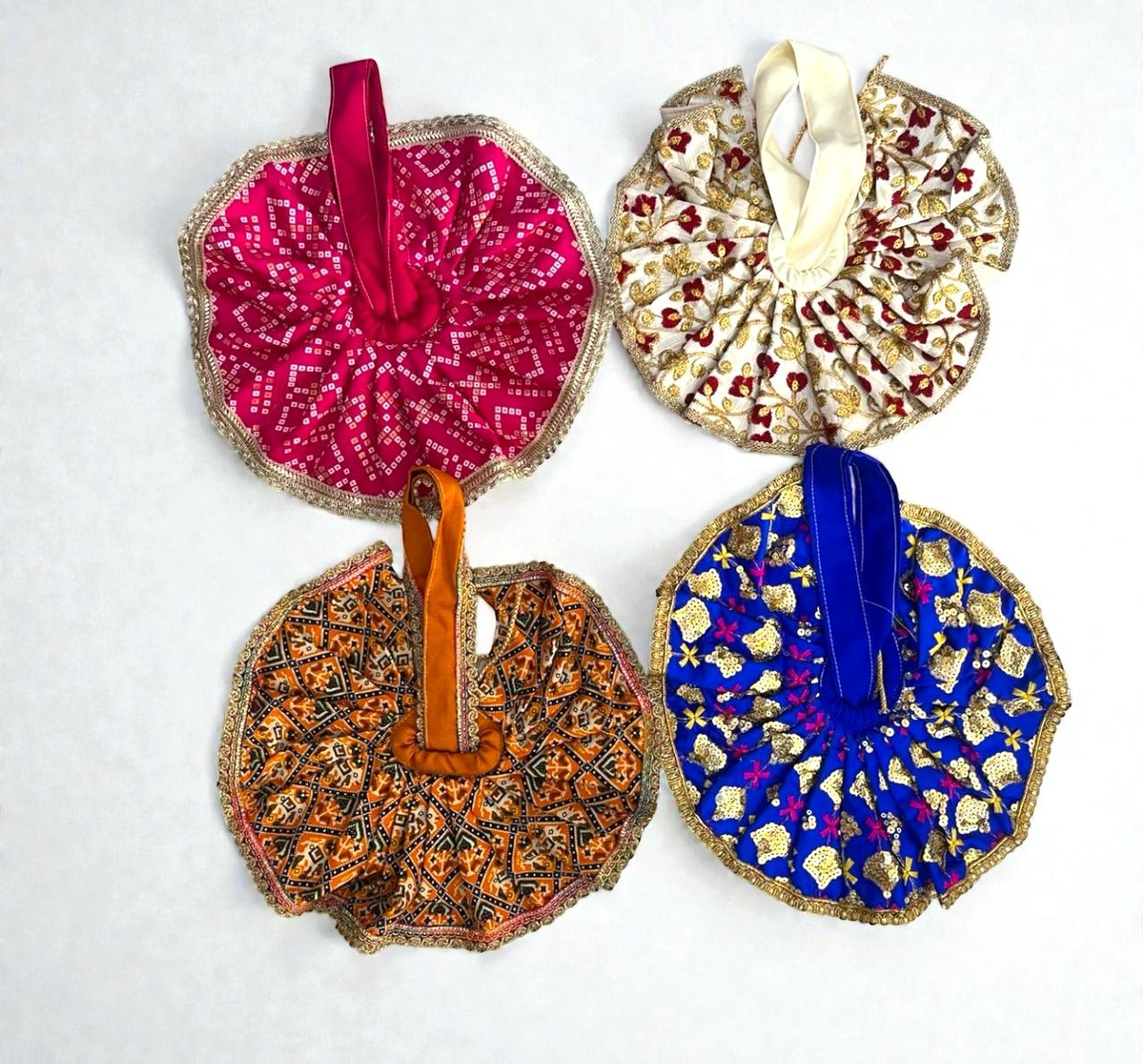 6 no dress (Set of 4)